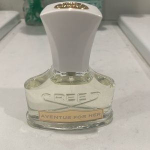 Creed AVENTUS for her • 30 mL